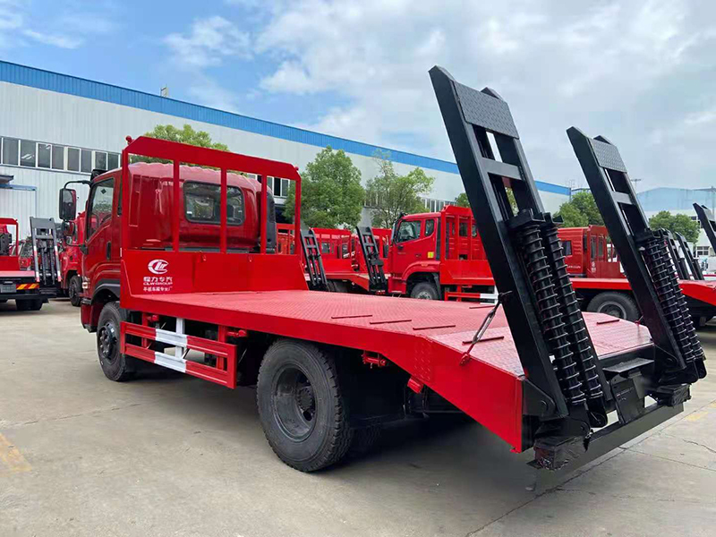 國六東風(fēng)D1單橋平板運輸車